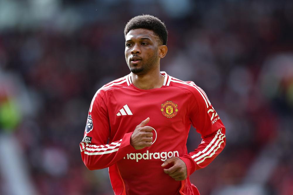 意媒：迪巴拉周二接受伤势检查，铁定无缘罗马本周两场比赛